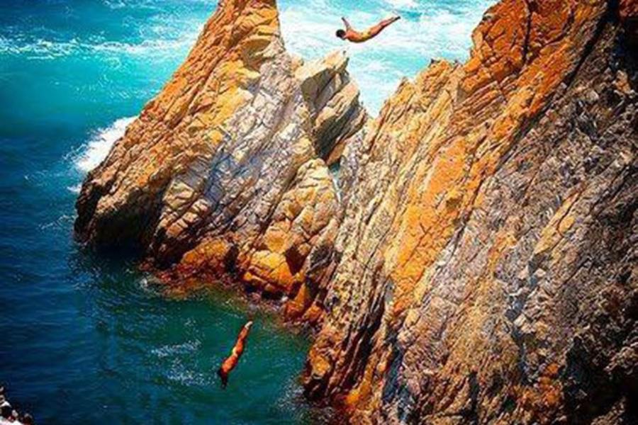 Acapulco Cliff